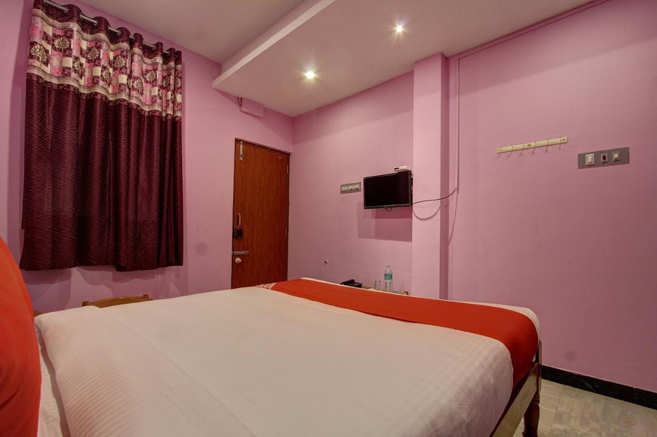 Oyo 38664 Rt Residency Hotell Golden Rock Eksteriør bilde